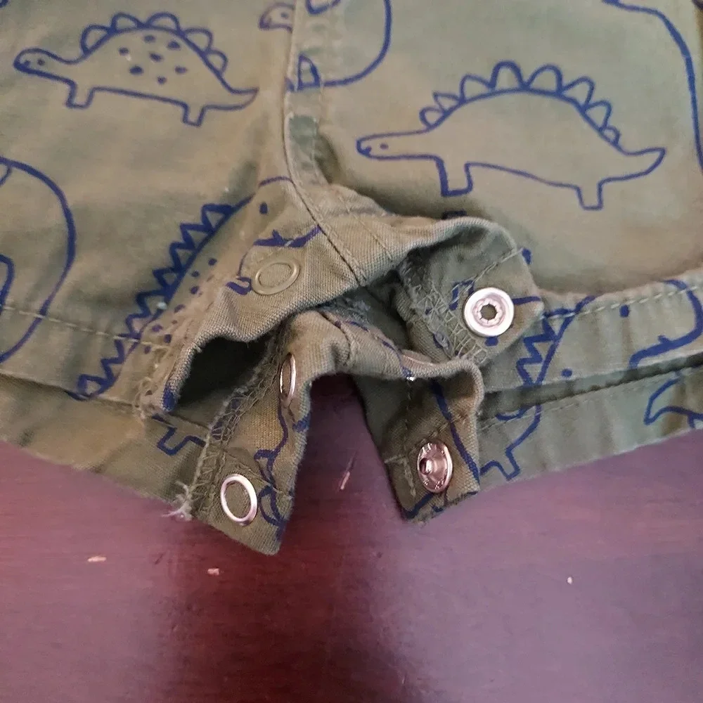 Carter’s Baby Boy’s 2 Piece Dinosaur T Shirt & Short Overalls Set Size 6M